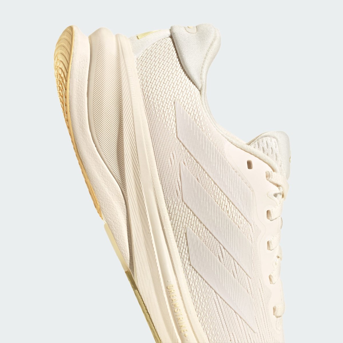 Chaussure De Running Supernova Solution 2.0 Chaussure De Running Supernova Solution 2.0 beige / cloud white / off white, adidas Performance