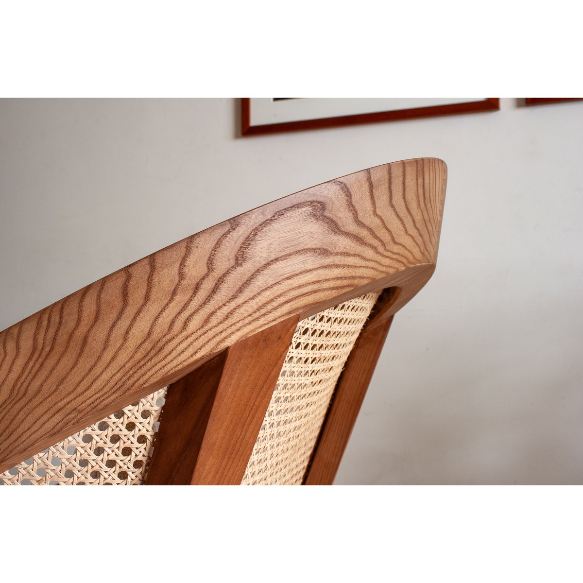 Fauteuil en frêne massif et osier COCON marron clair, PRODUIT INTERIEUR BRUT