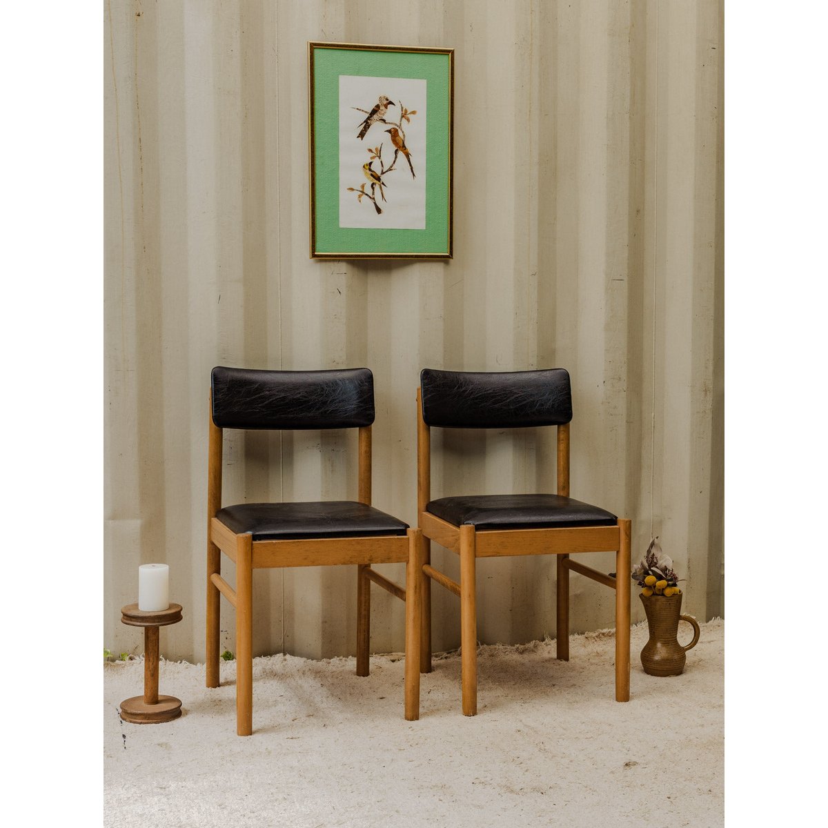 Paire de chaises Baumann en bois et cuir Alma N°1547 - Bon état bois clair, DEBONGOUT
