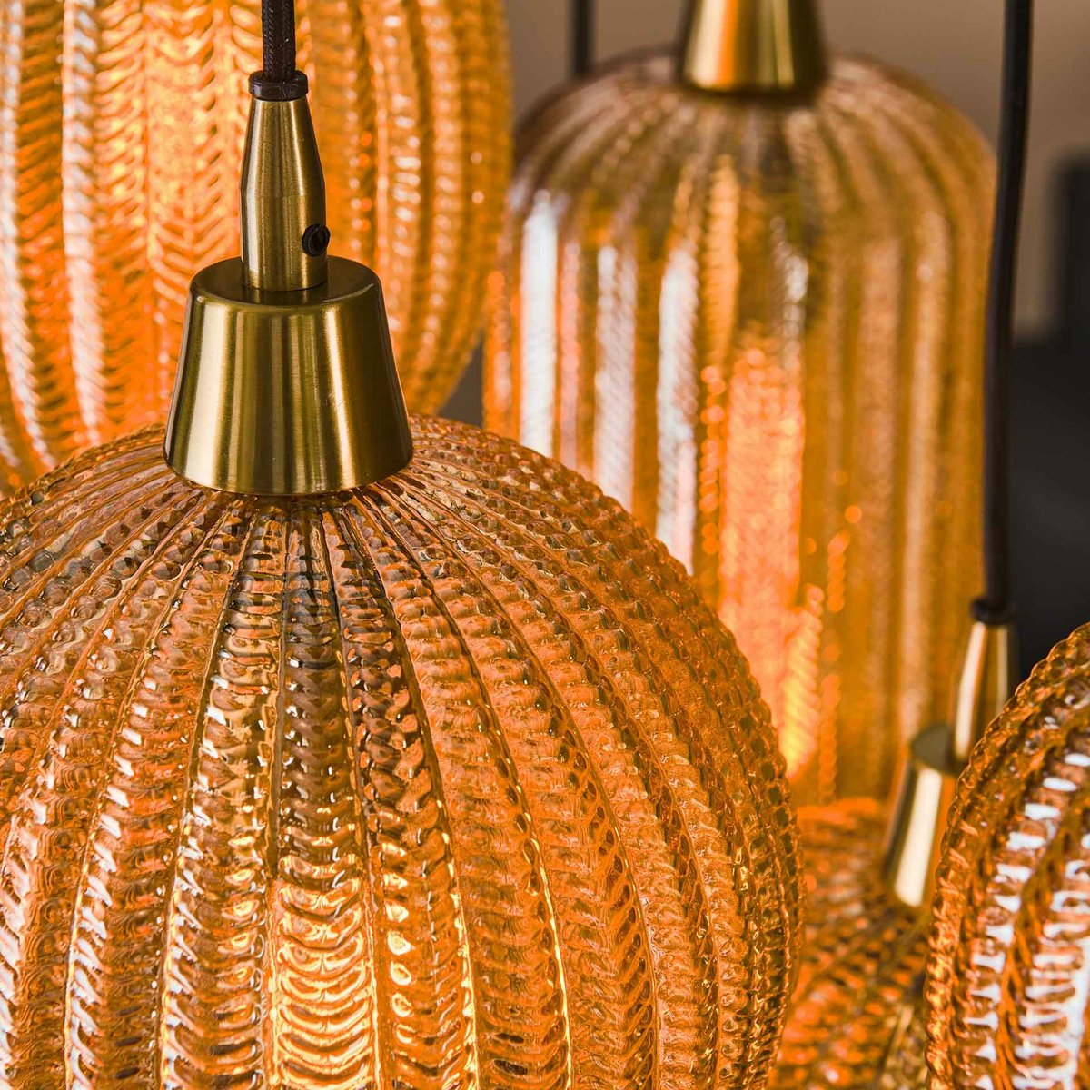 Suspension en verre ambré 7 lampes NOVA marron, PIER IMPORT