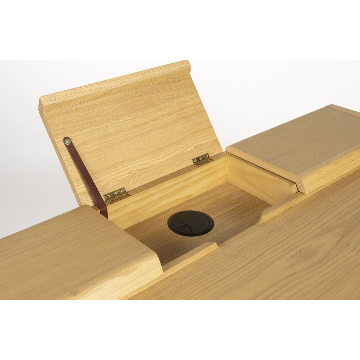 Bureau en bois, KAAT bois, ZUIVER