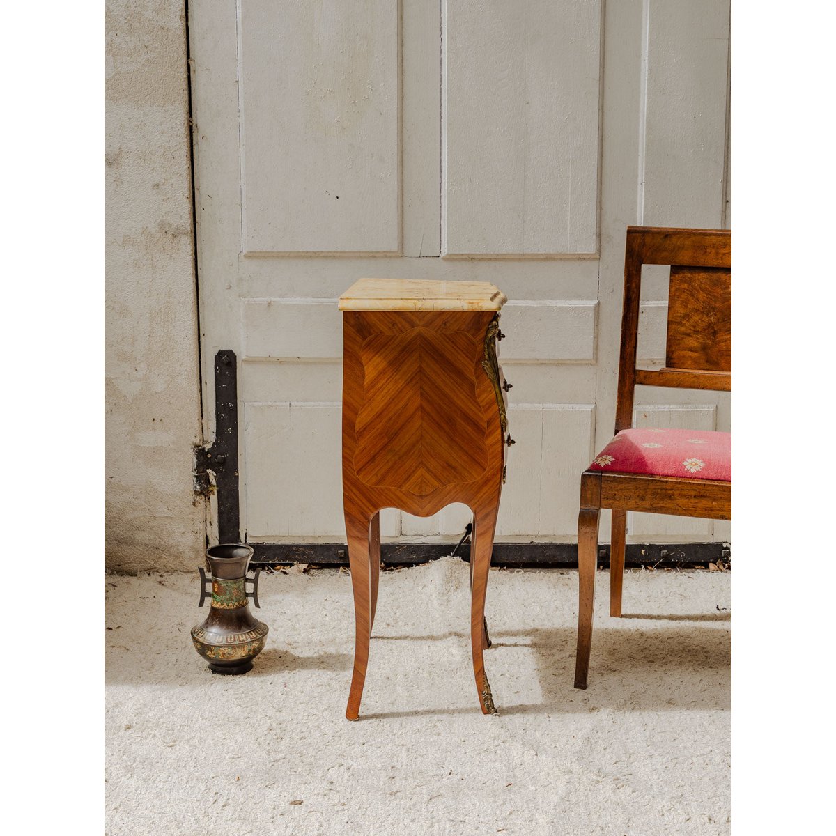 Meuble d'appoint en bois et marbre Francine N°963 - Bon état bois foncé, DEBONGOUT