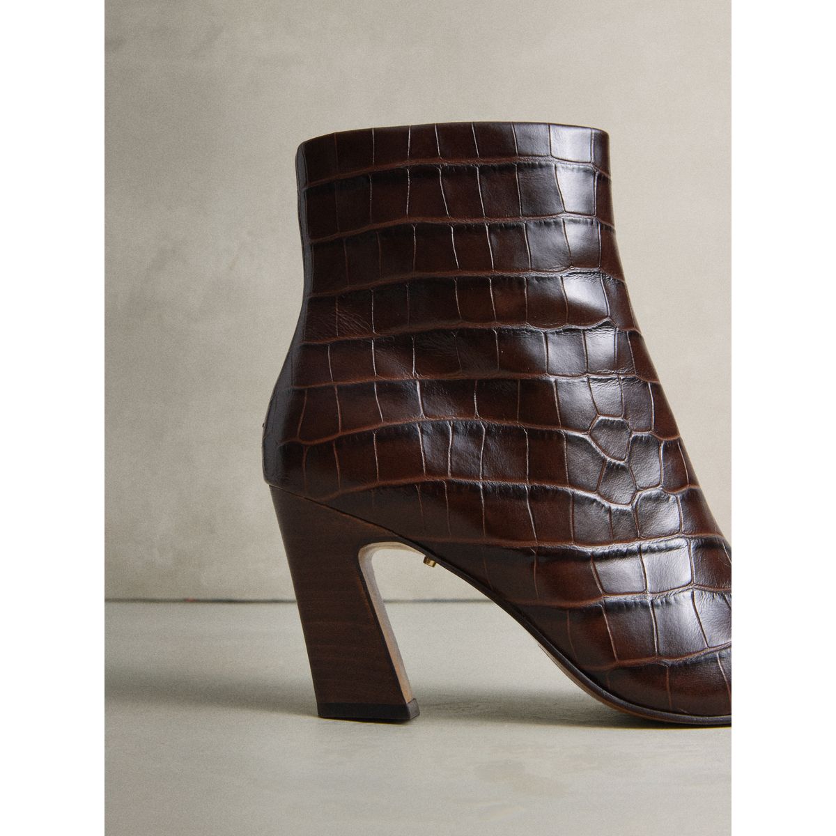 Bottines plates à bout ciselé n. premium cuir imprimé serpent, NEXT