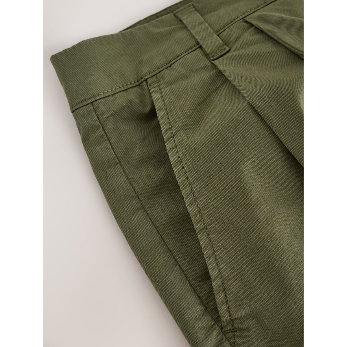 Pantalon chino d’été à deux plis vert, NEXT
