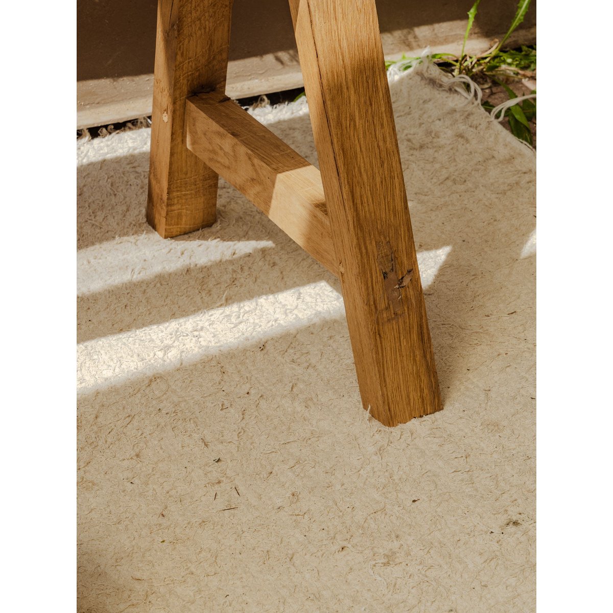 Banc en bois Antoine N°418 - Bon état bois clair, DEBONGOUT
