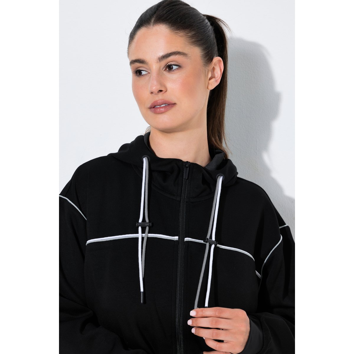 Veste en molleton à capuche noir, ULLA POPKEN