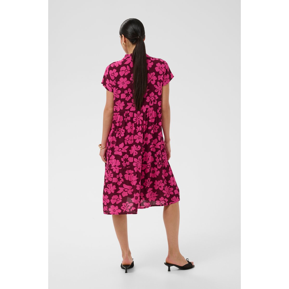 Robe rouge cabernet/pink flowers, KAFFE