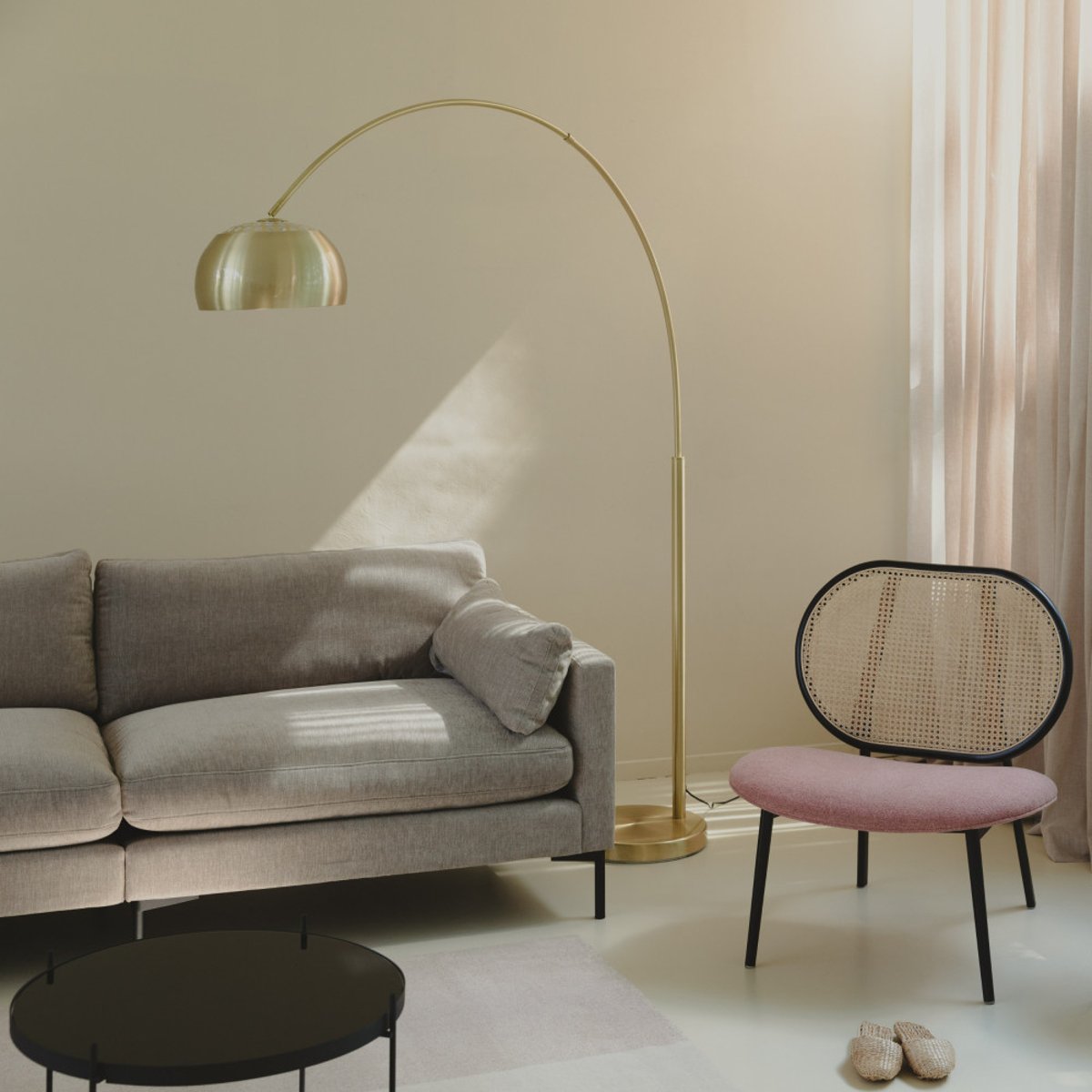Lampadaire arc design- BOW laiton, ZUIVER
