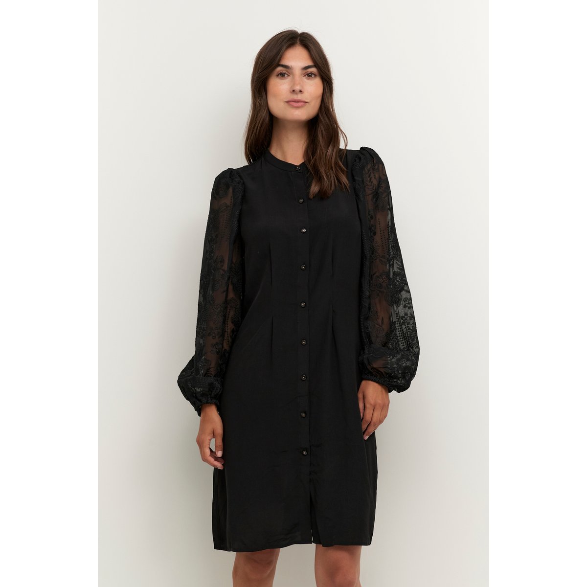 Dress noir, CULTURE