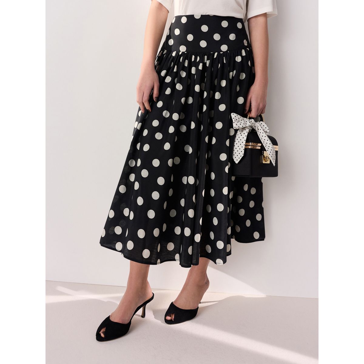 Jupe midi taille basse tabitha simmons x next pois noirs et blancs, NEXT