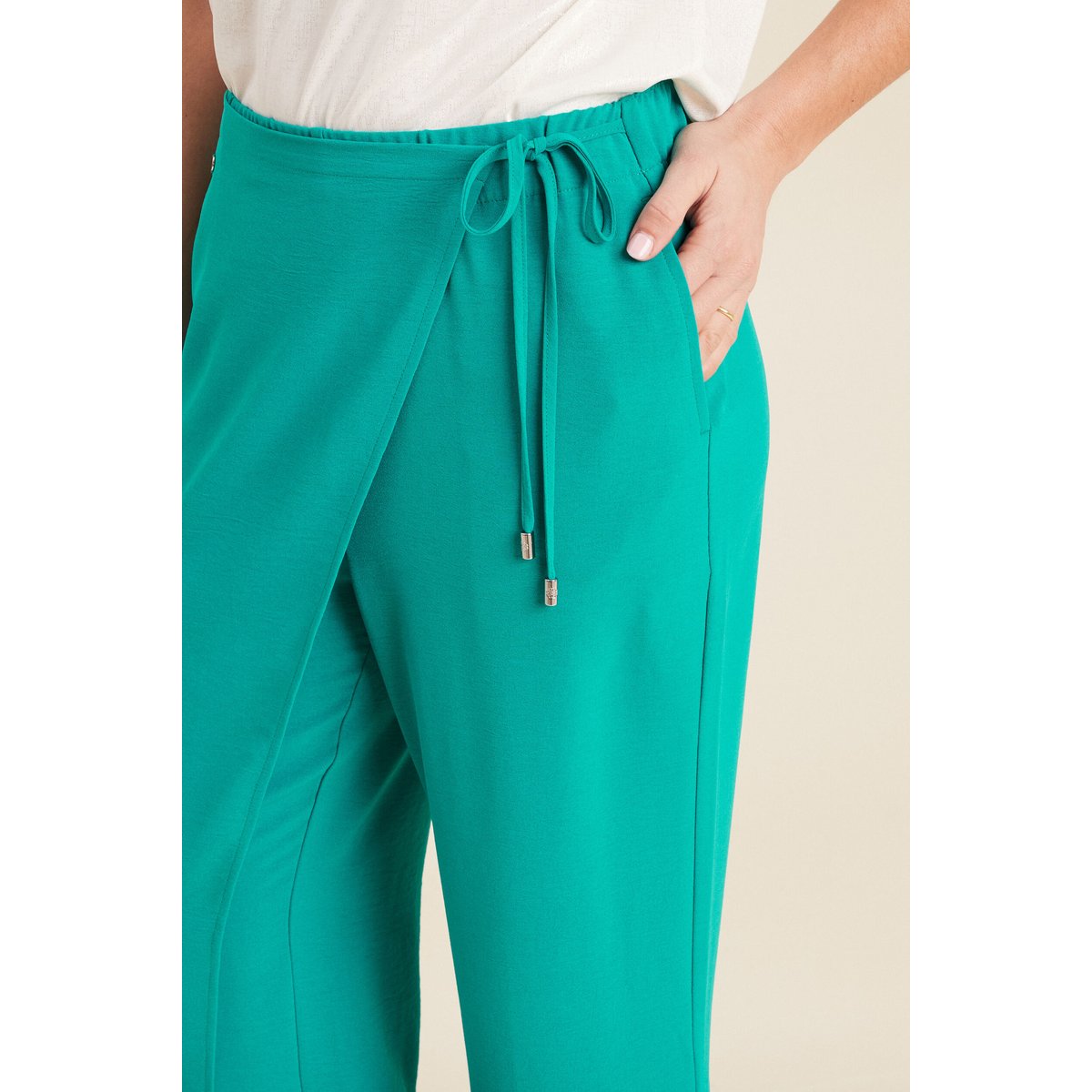 Pantalon flou avec pan vert émeraude, BREAL