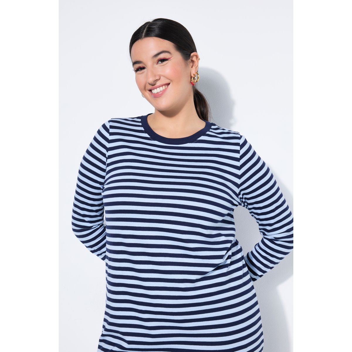 Robe maxi en jersey à rayures, coupe évasée marine, STUDIO UNTOLD