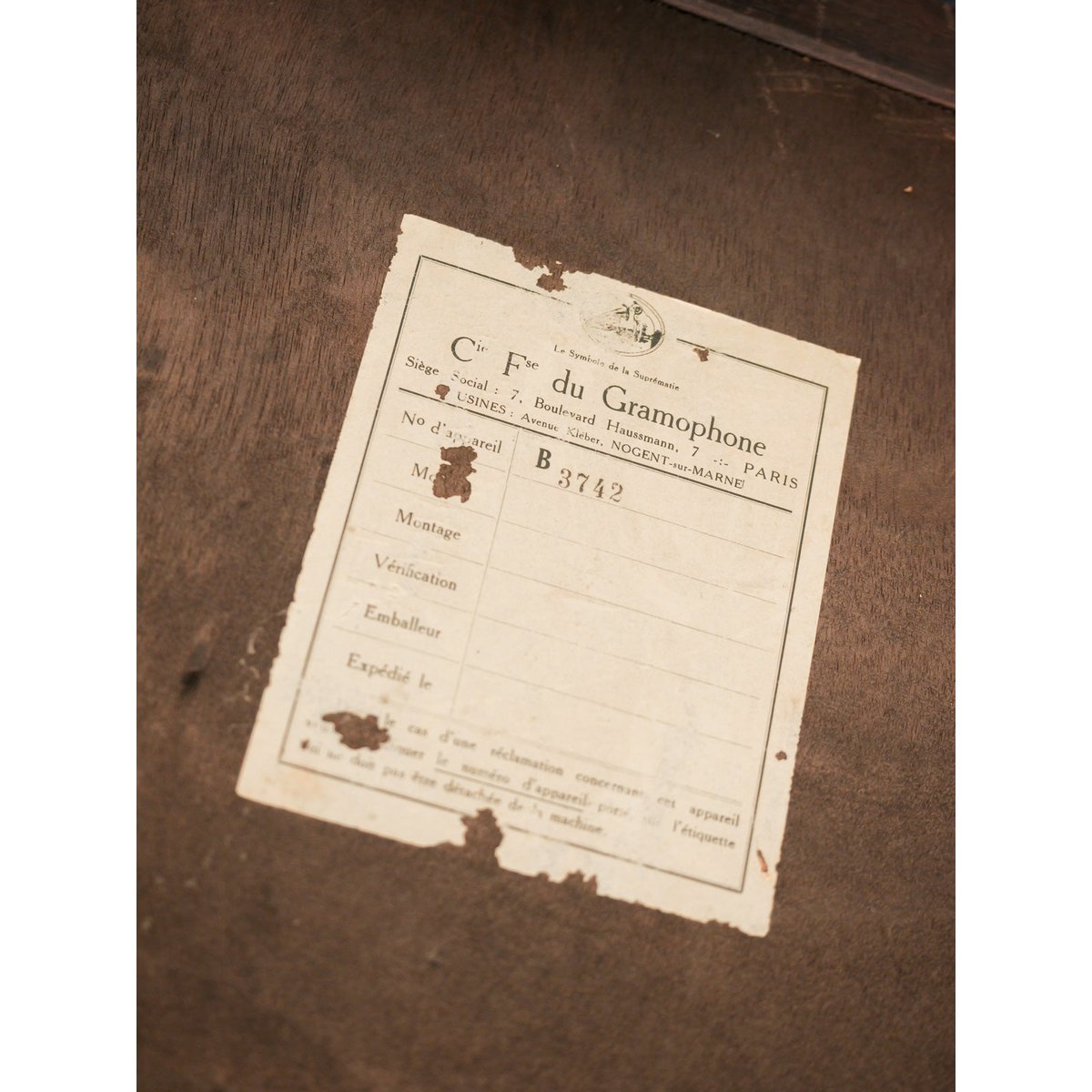 Armoire à disques Blandine N°513 - Bon état bois foncé, DEBONGOUT