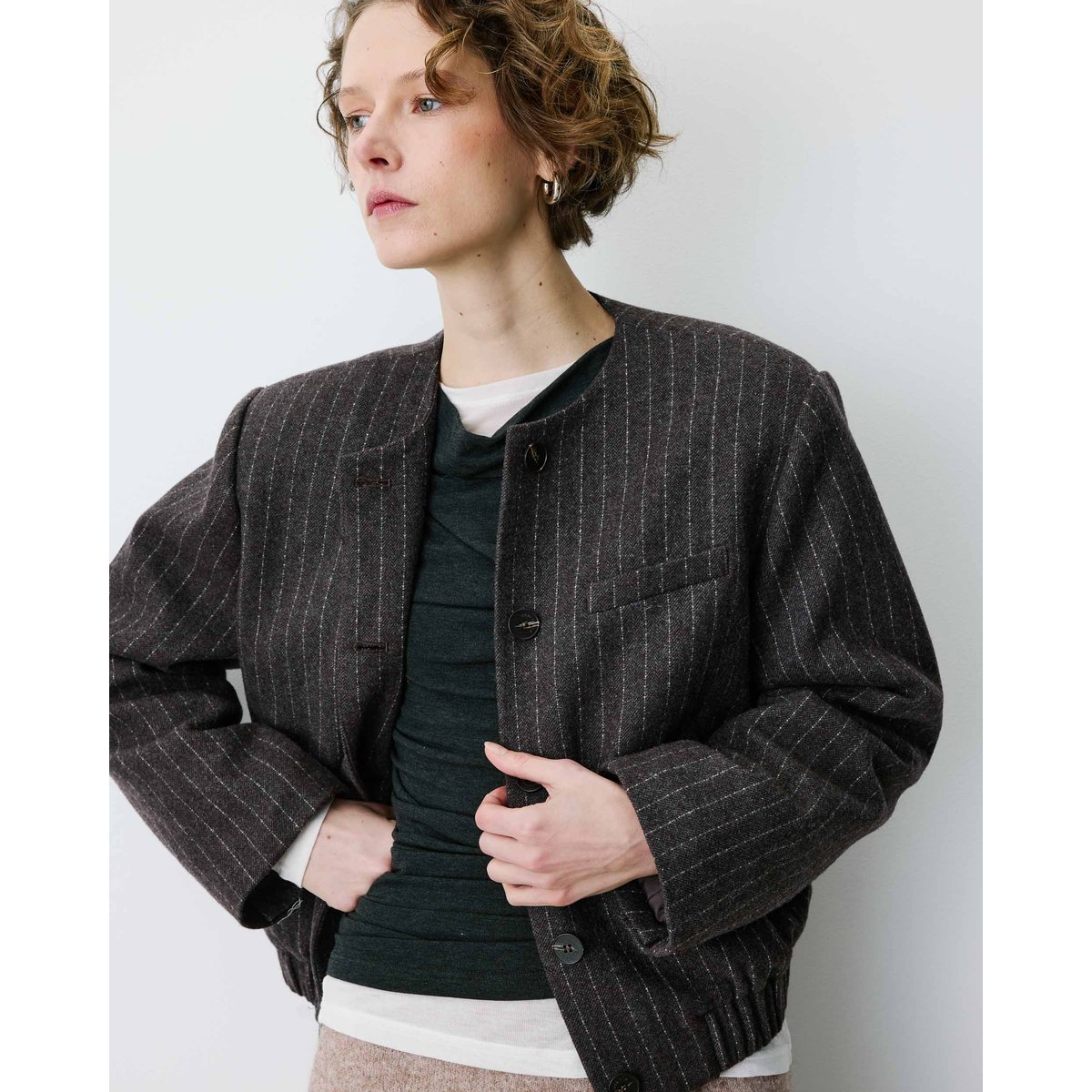Veste boxy en laine mélangée rayée chocolat Bruna chocolat, GRACE & MILA