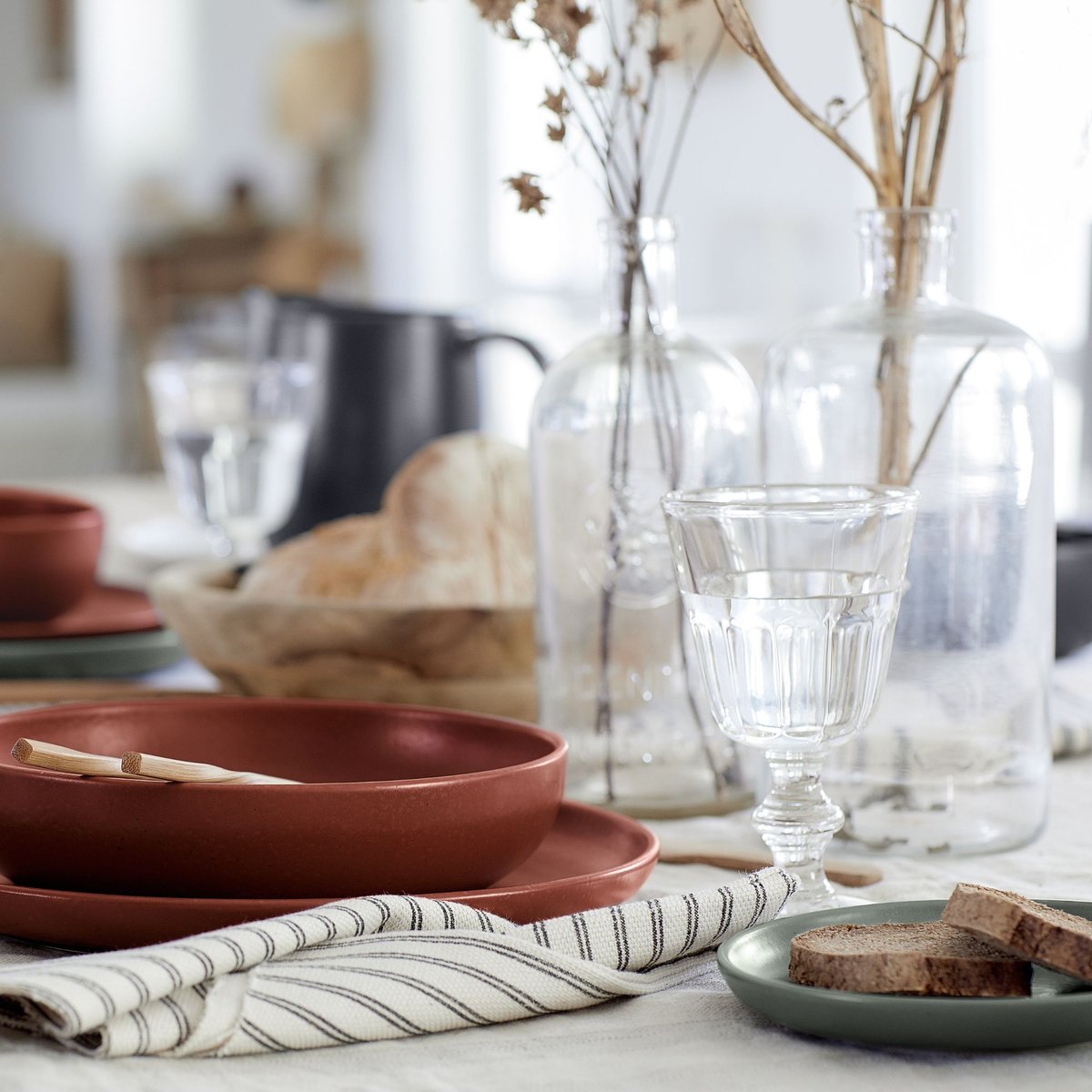 Set Table 30 Pièces avec Tasse et Soucoupe à Café Pacifica by Casafina orange, COSTA NOVA