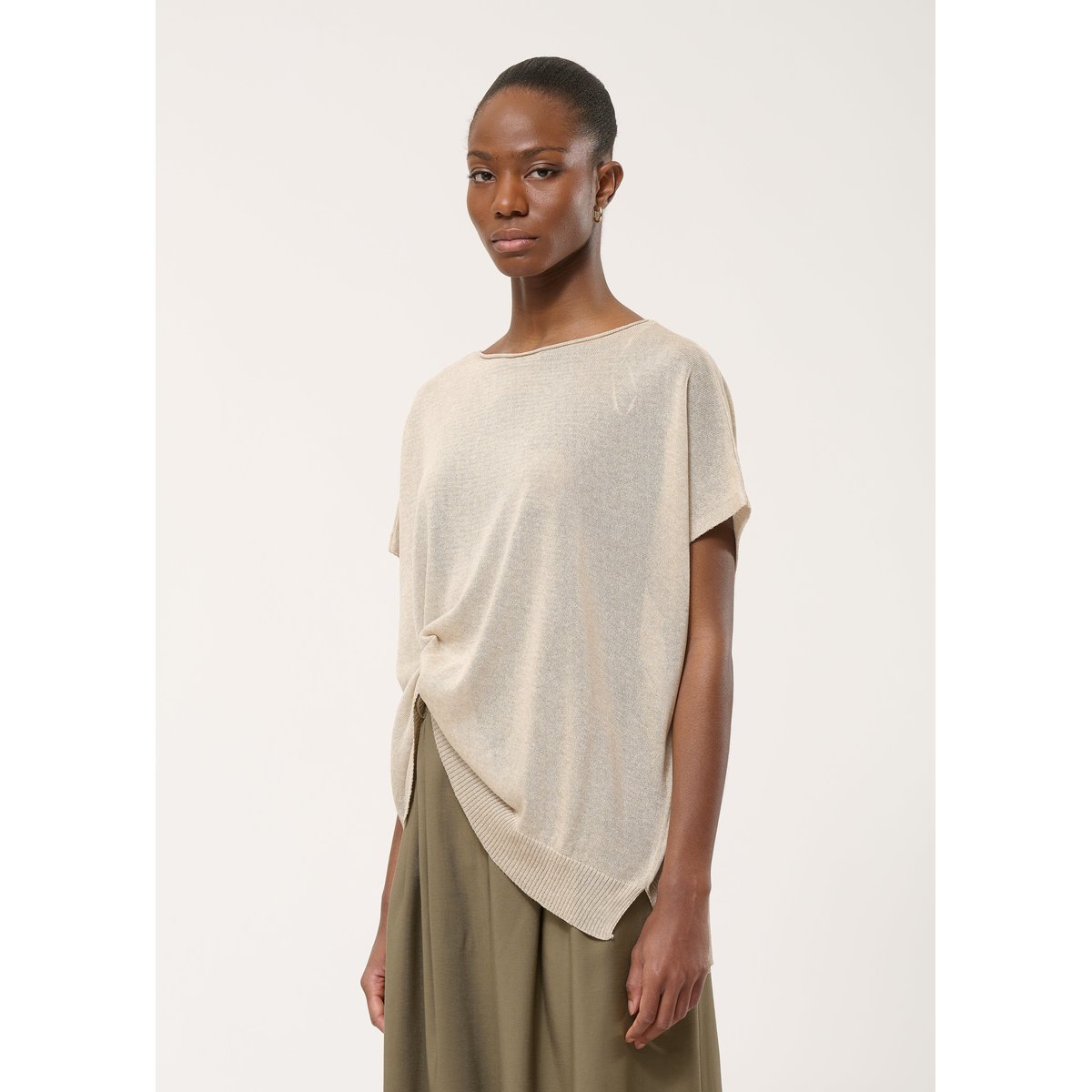 Pull oversize en maille fine beige, HUMILITY