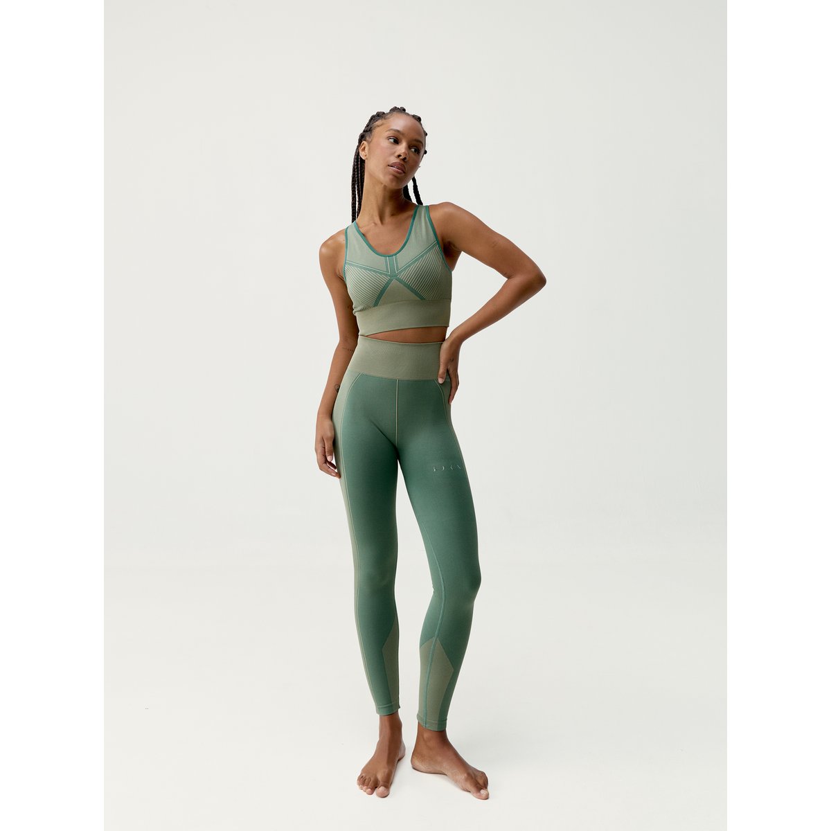 Legging de sport femme Buddha longueur longue taille haute vert forêt terre, BORN