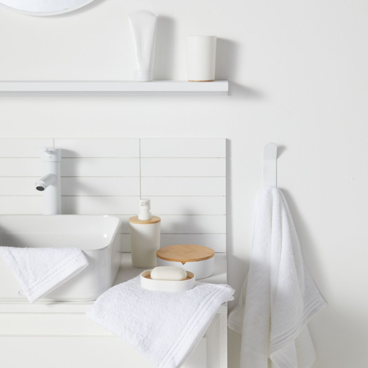 Drap de douche coton uni BATHROOM blanc, UTILITY