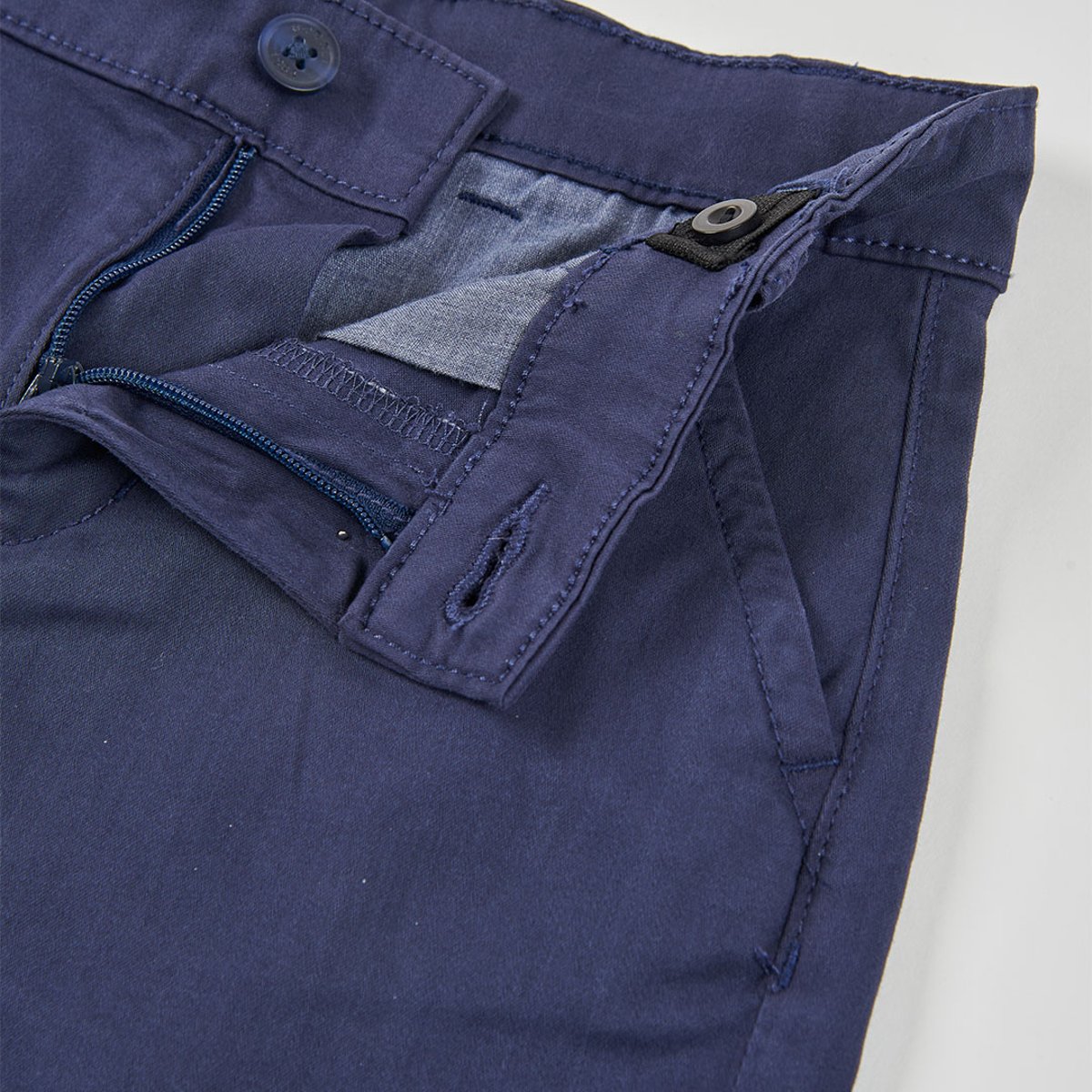 Short garçon bleu, BOBOLI