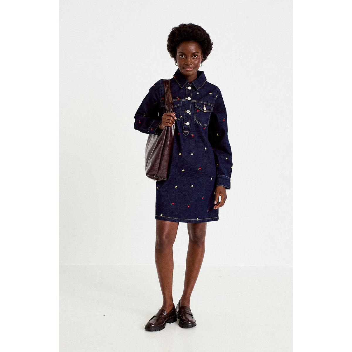 Robe courte évasée en jean brodée bleu marine, CACHE CACHE