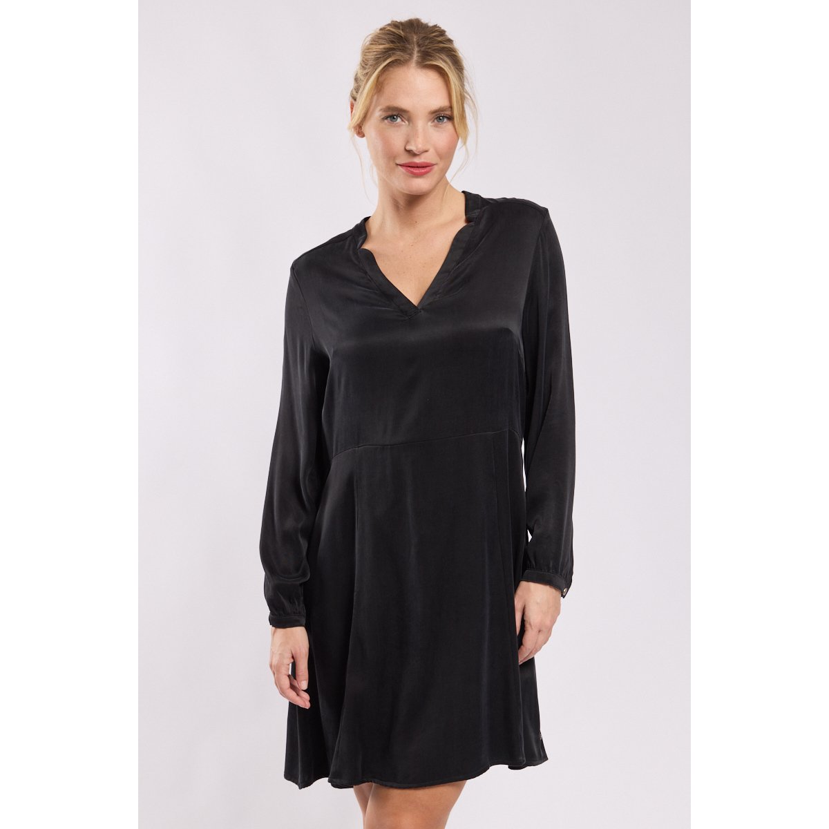 Robe Heloïse en cupro noir, TERRE & MER