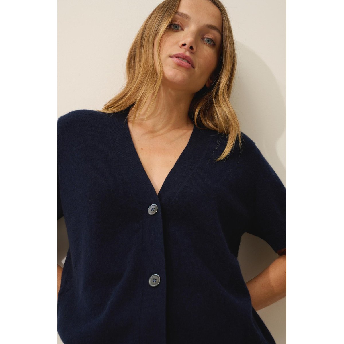 Cardigan Col V Manches Courtes Navy Iris bleu foncé, JUST CASHMERE