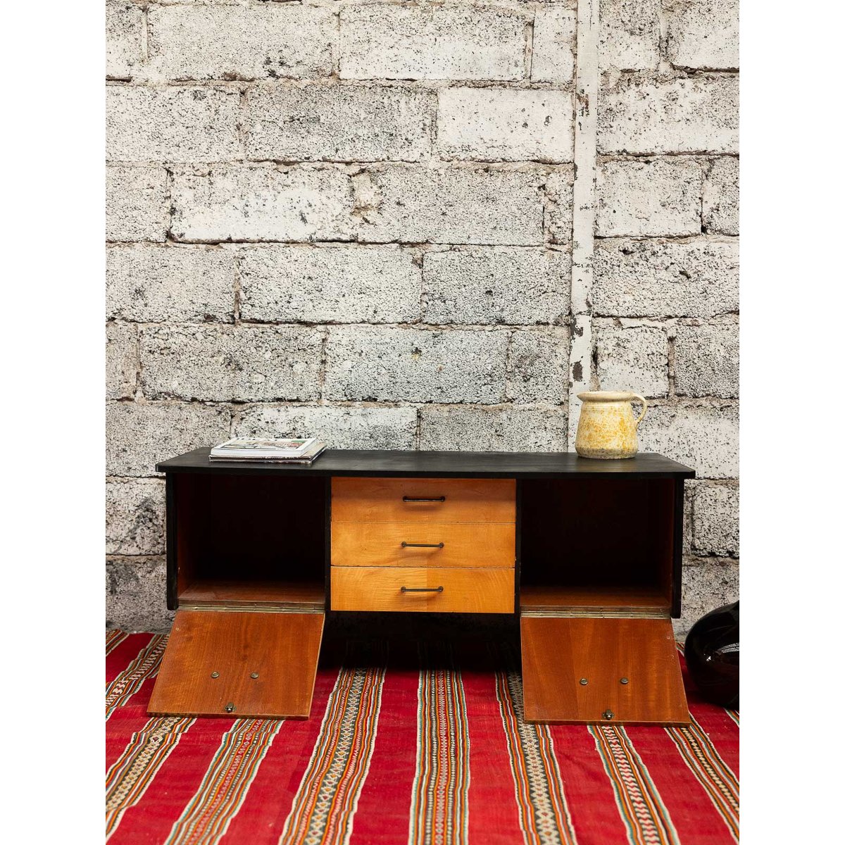 Enfilade bicolore Margaret N°525 - Bon état noir, DEBONGOUT