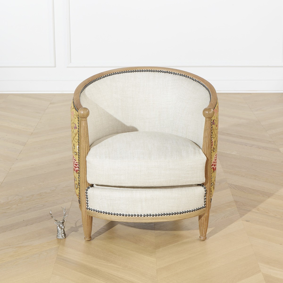 Fauteuil tonneau en chêne, lin et tissu CAROLE lin, ROBIN DES BOIS