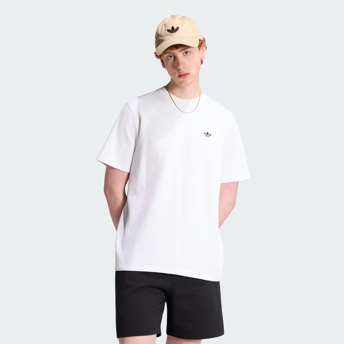 T-Shirt Gaufré Trèfle Essentials T-Shirt Gaufré Trèfle Essentials white, adidas Originals