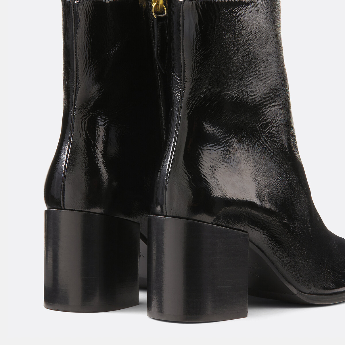 N°670 Ankle Boots in Patent Leather black, RIVECOUR
