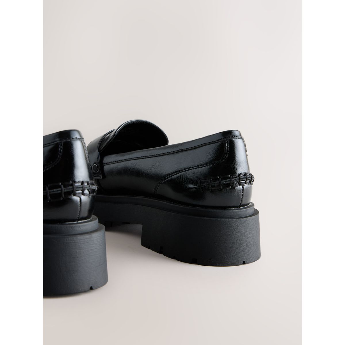 Mocassins à semelle extérieure épaisse noir, NEXT