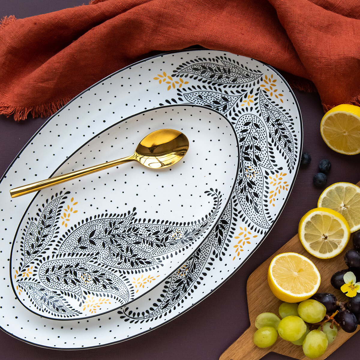 Artisanne Noir Medium Serving Platter white, SARA MILLER