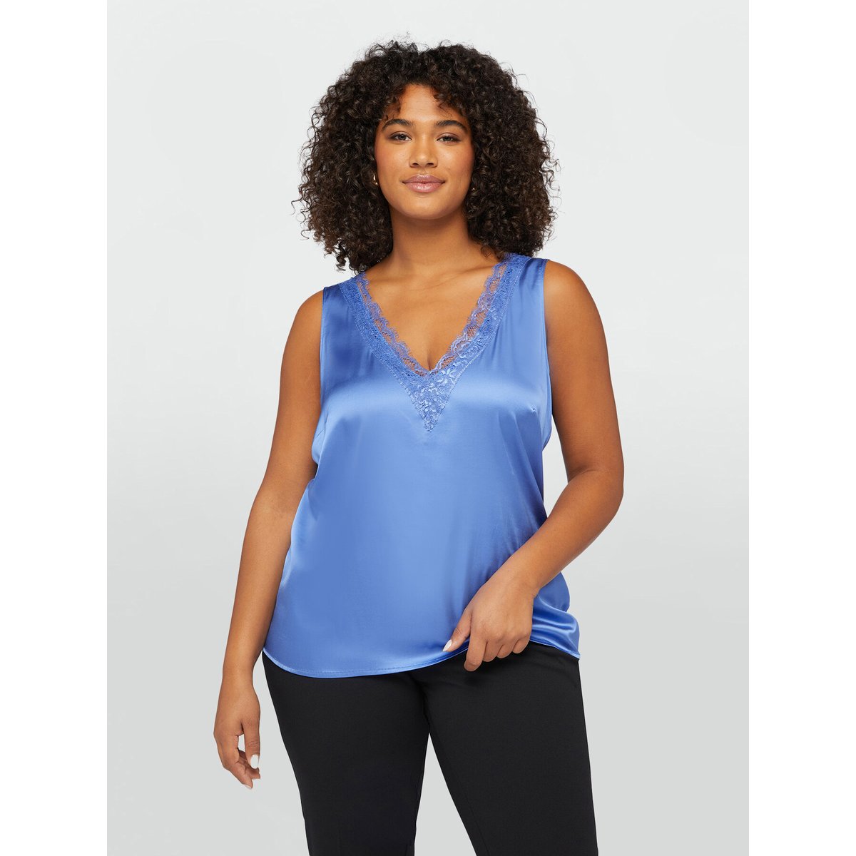 Haut avec dentelle light - blue, FIORELLA RUBINO