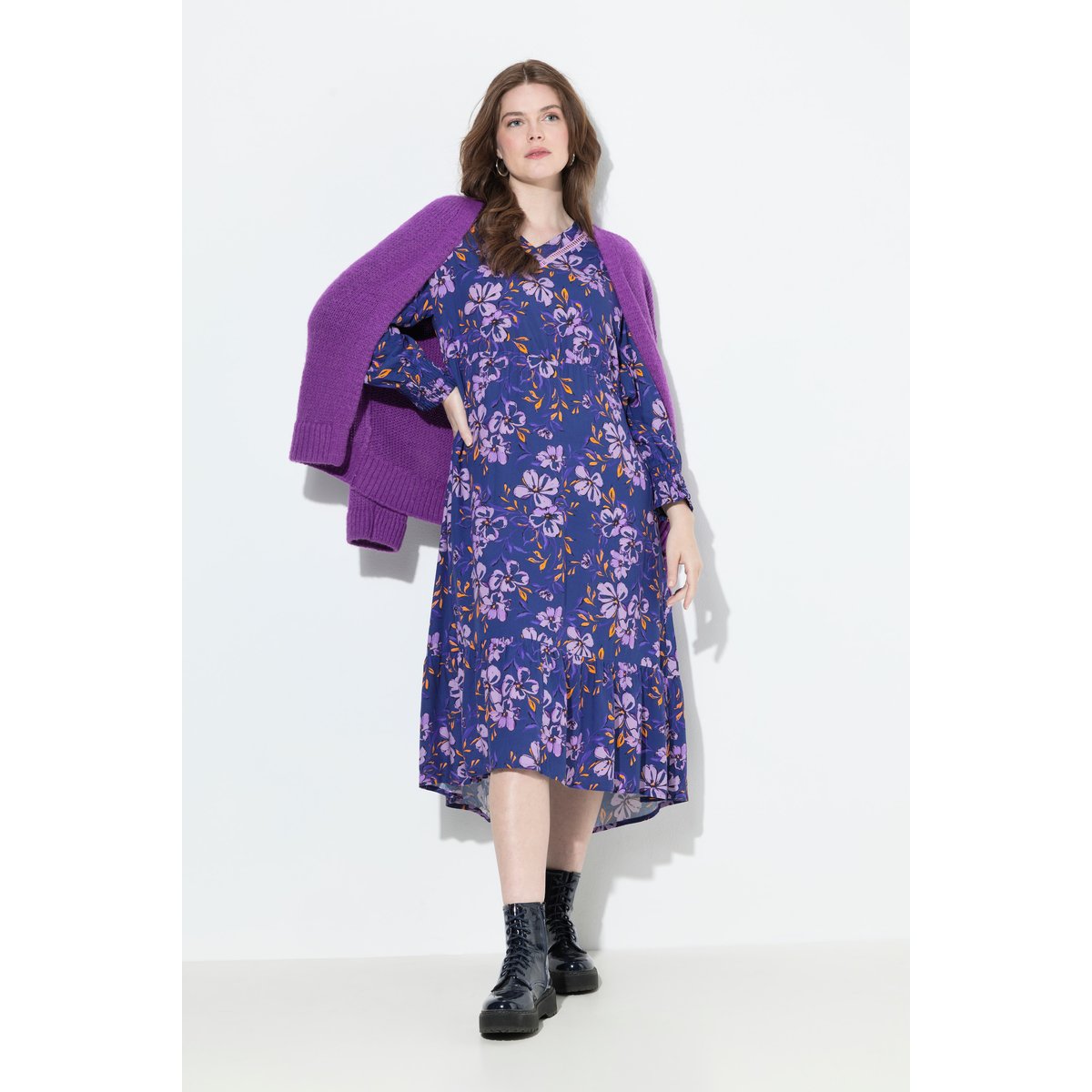 Robe midi à fleurs, coupe évasée bleu foncé, ULLA POPKEN