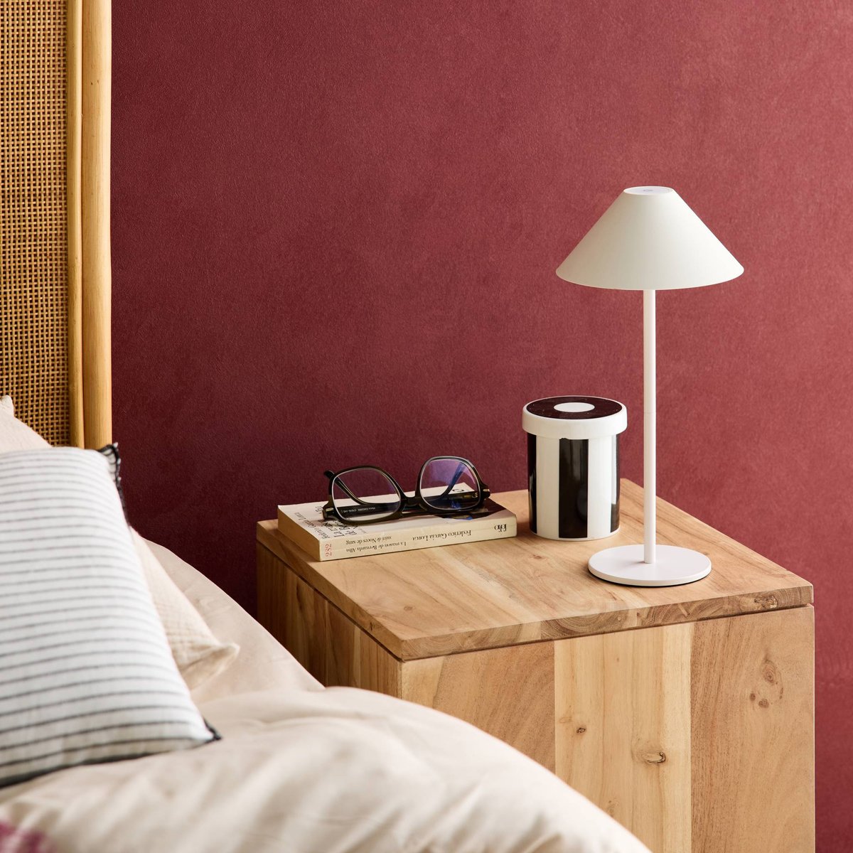 Lampe de table intérieur/extérieur LED sans fil H 32cm ADAM blanc, SWEEEK