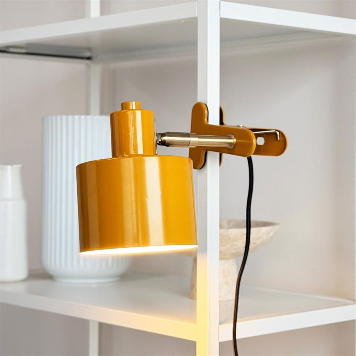 Lampe à pince Orientable Métal Jaune Curry OCEAN jaune, DYBERG LARSEN