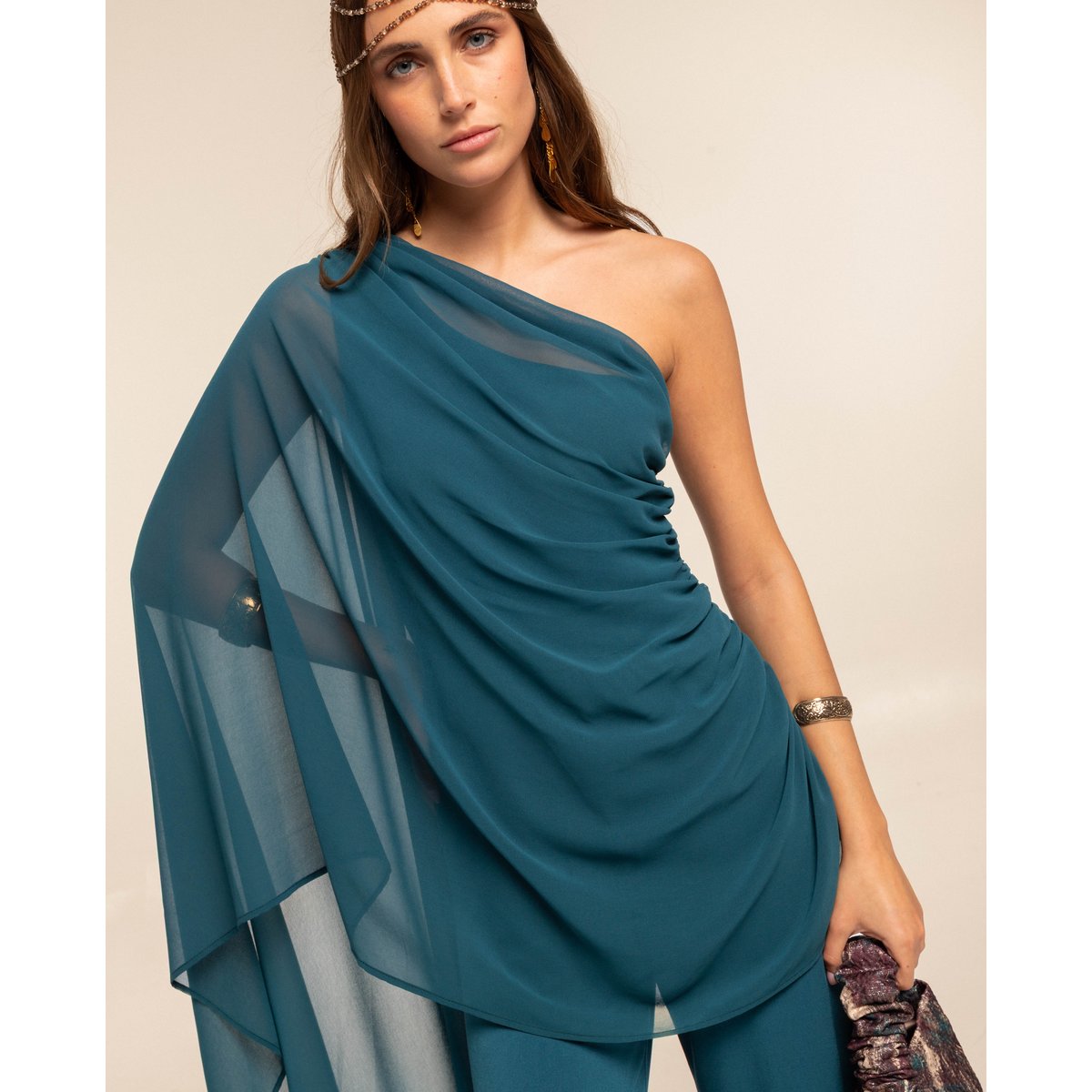 Combinaison asymétrique avec cape en mousseline turquoise, THE-ARE