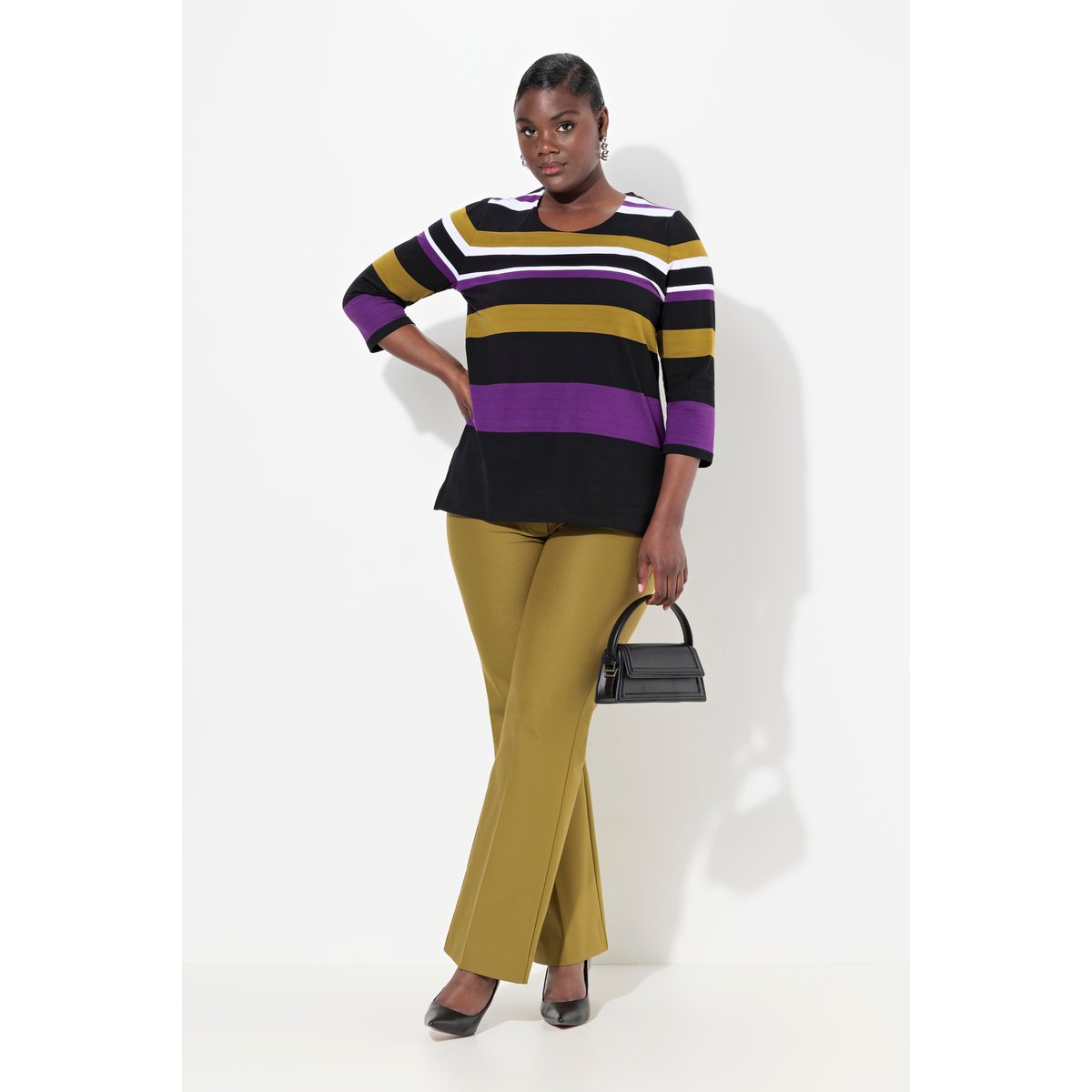 Pantalon droit Rose avec ceinture vert olive, ULLA POPKEN