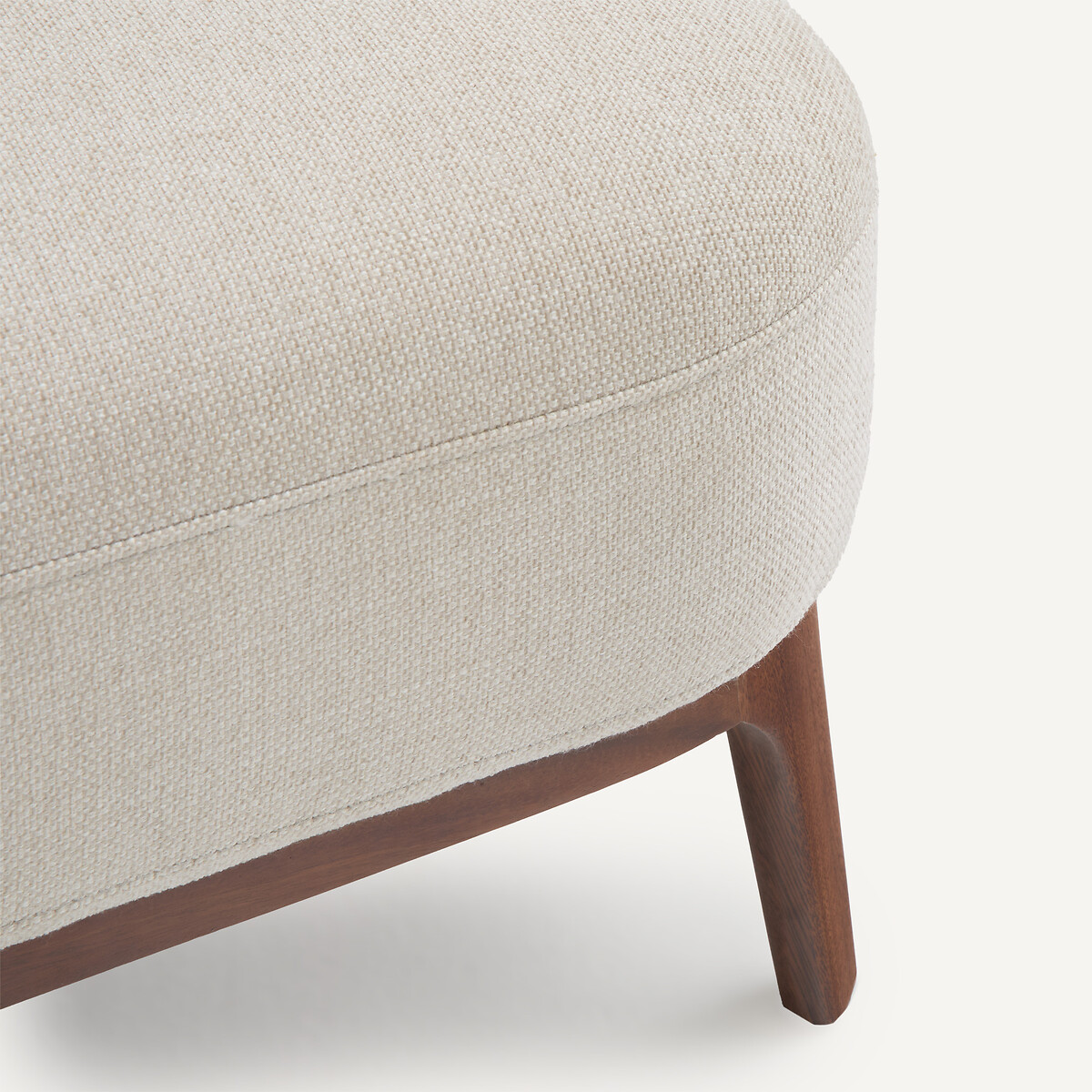 Banc, bout de lit pied, en noyer massif et tissu texturé, JABOTE ficelle, AM.PM