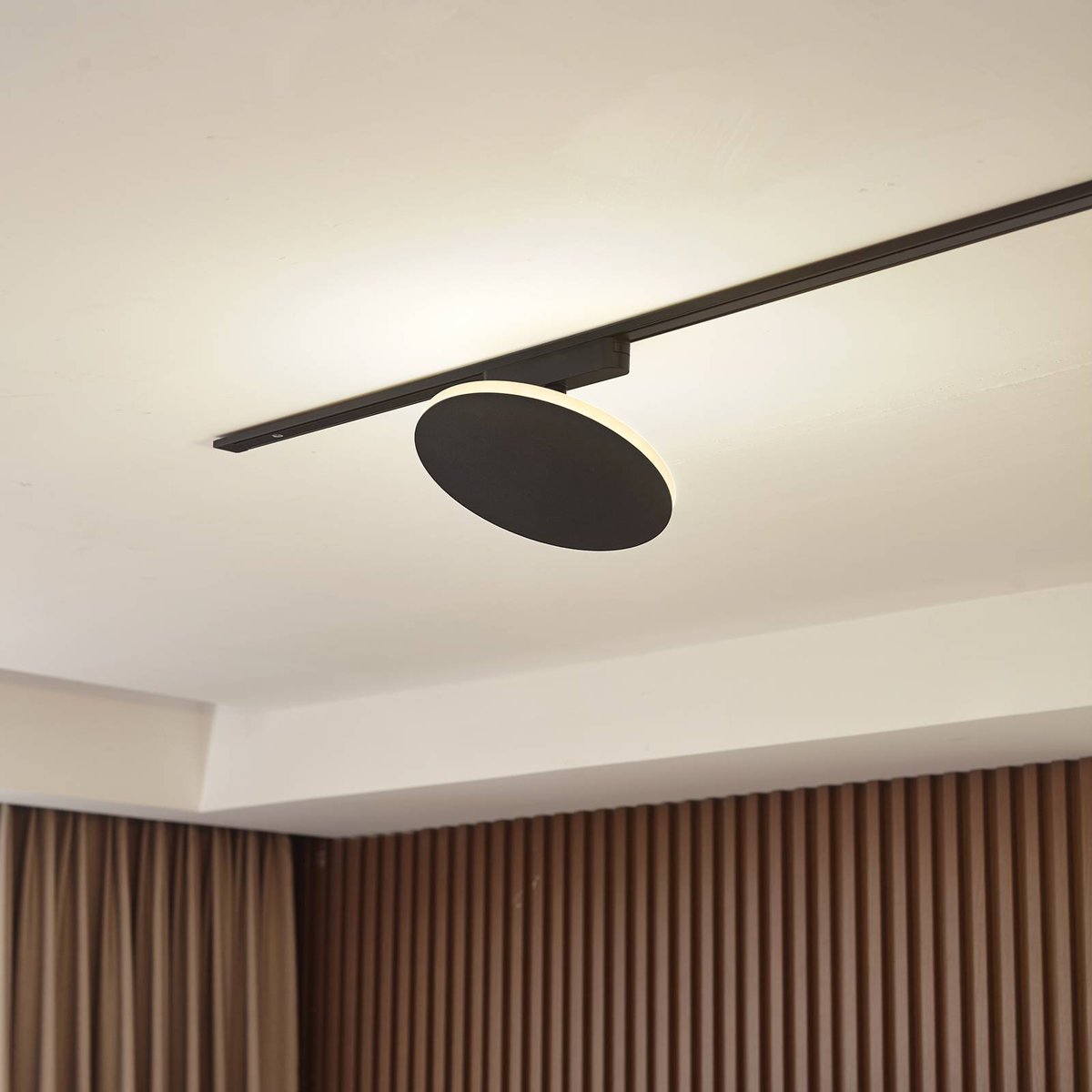 en aluminium moderneLED, Lumaro 48V noir, LINDBY