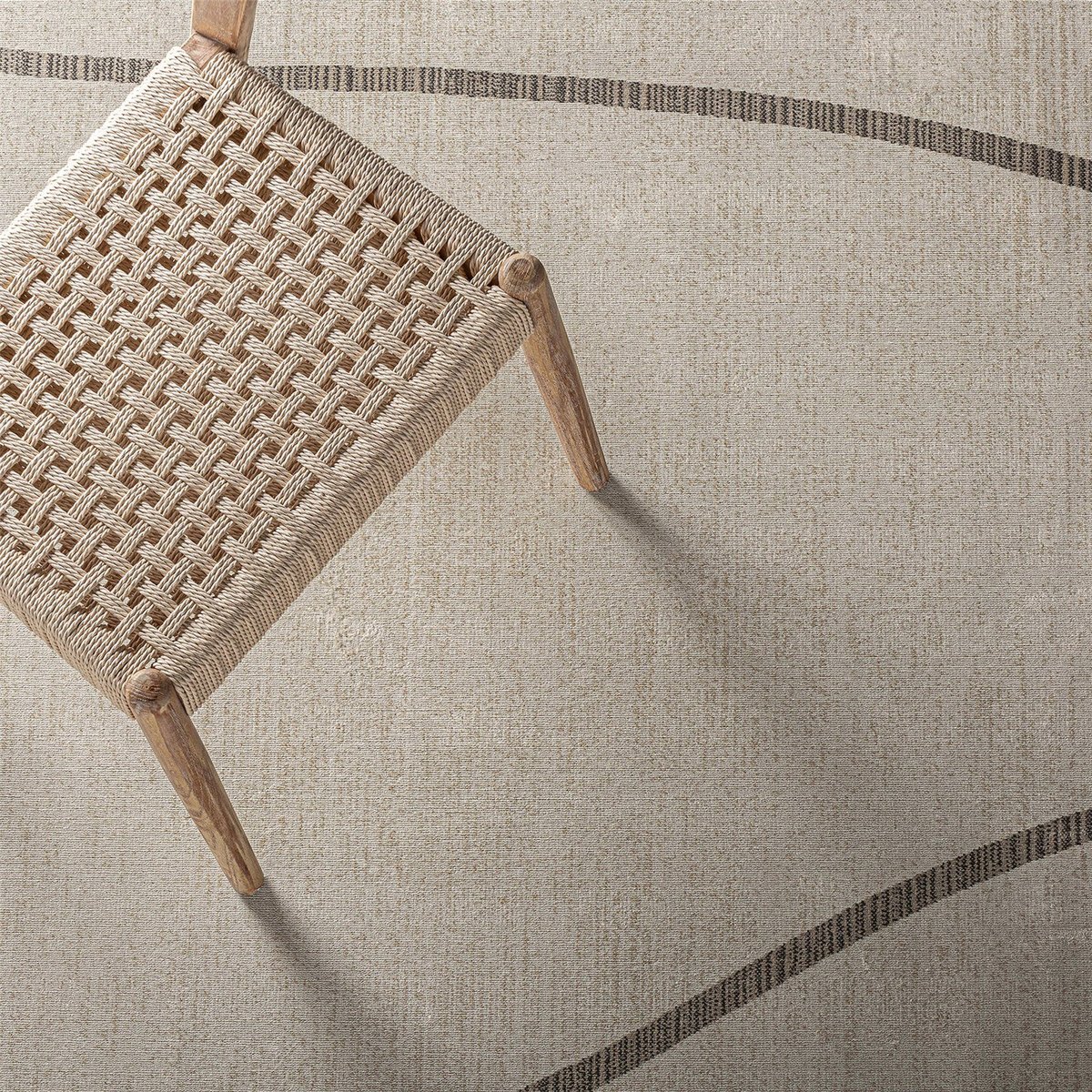 Tapis contemporain en viscose uni pour salon beige naturel lumineux, RECOLLECTION
