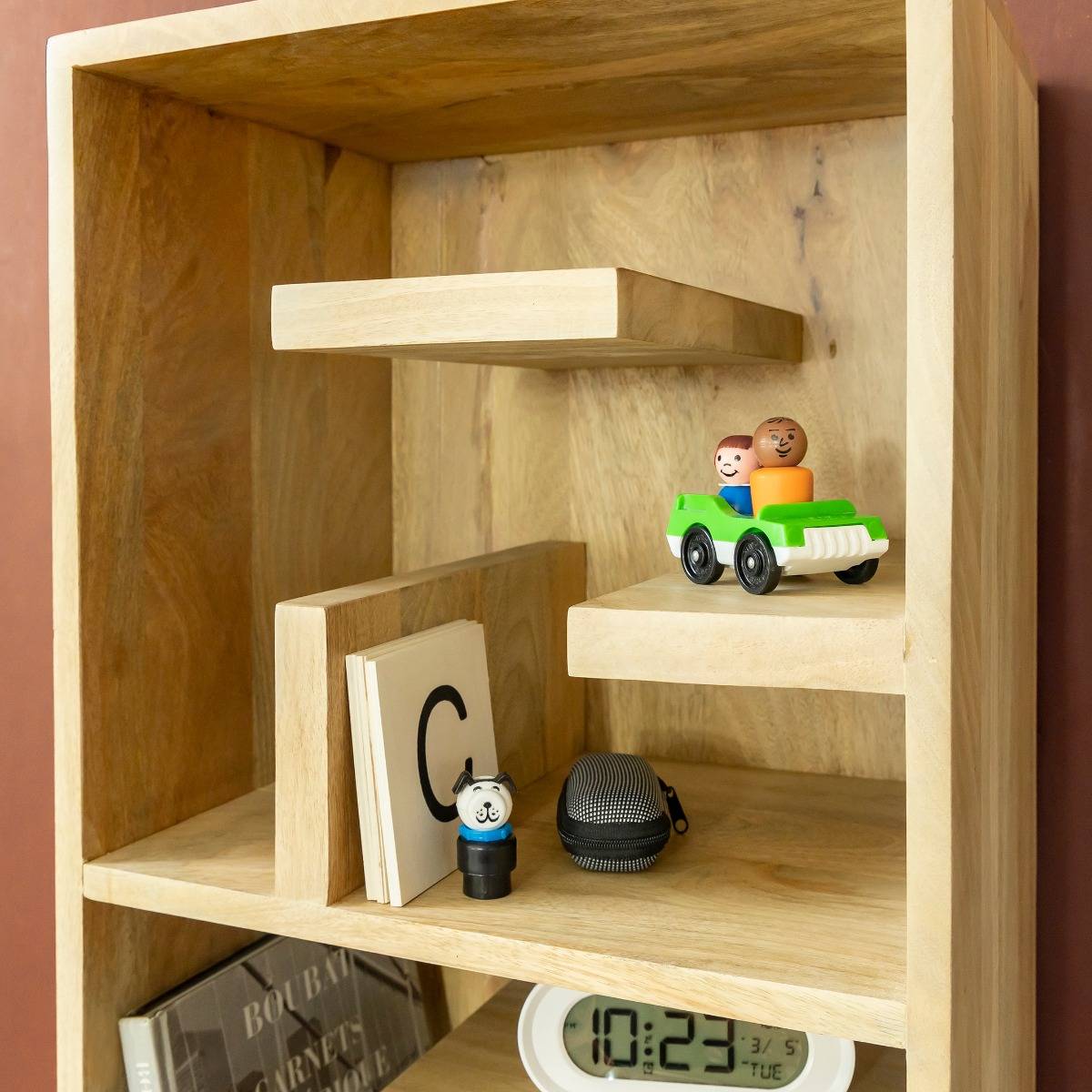 Bibliothèque en bois de manguier  READ bois foncé, MADE IN MEUBLES 