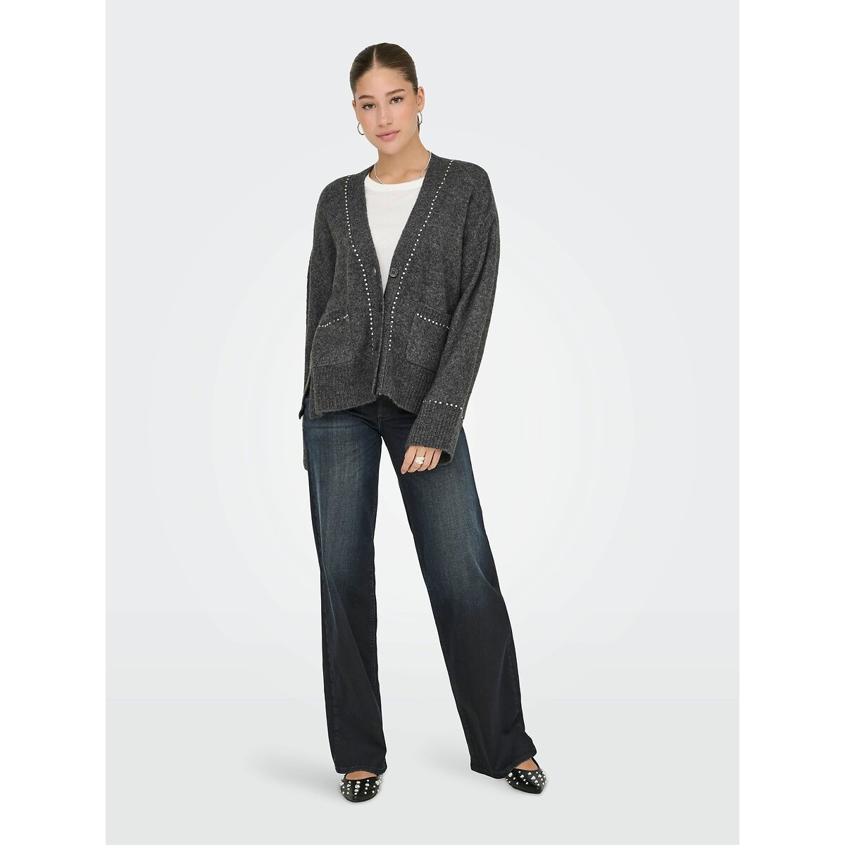 V-Neck Buttoned Cardigan with Rhinestone Detail grey, ONLY