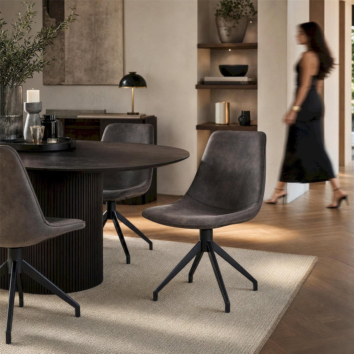 Chaise pivotante collection SCENTLE gris foncé et noir, RECOLLECTION