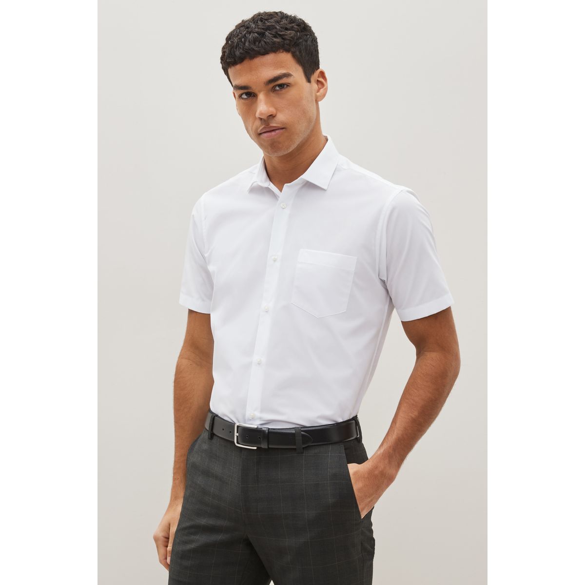 Chemise regular habillée facile d'entretien blanc, NEXT