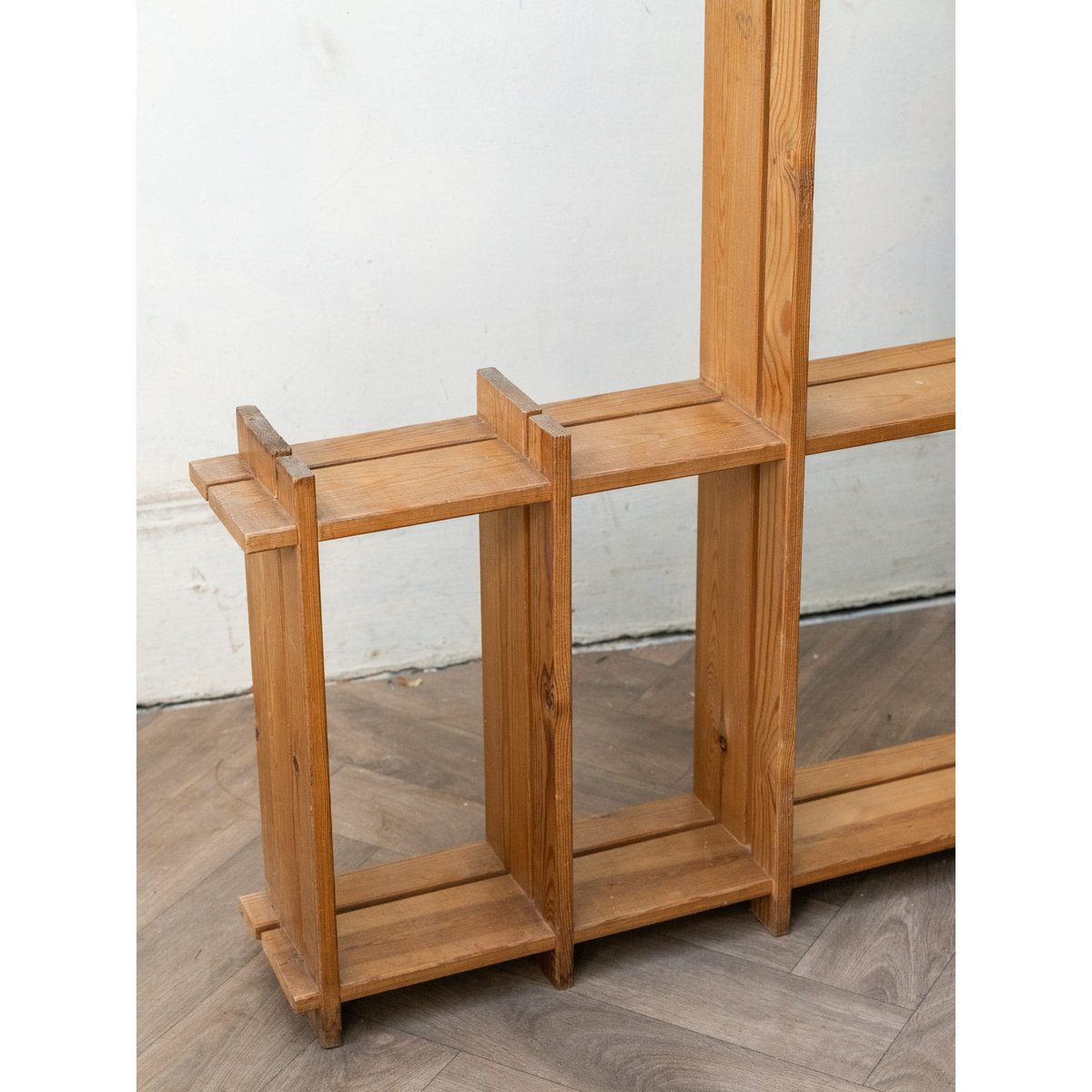 Étagère murale en bois en forme de L Isabelle N°363 - Bon état bois clair, DEBONGOUT