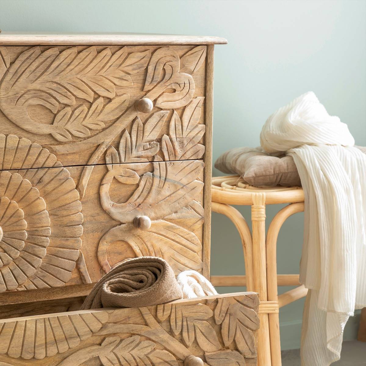 Commode en bois de manguier ADONIE bois clair, MADE IN MEUBLES