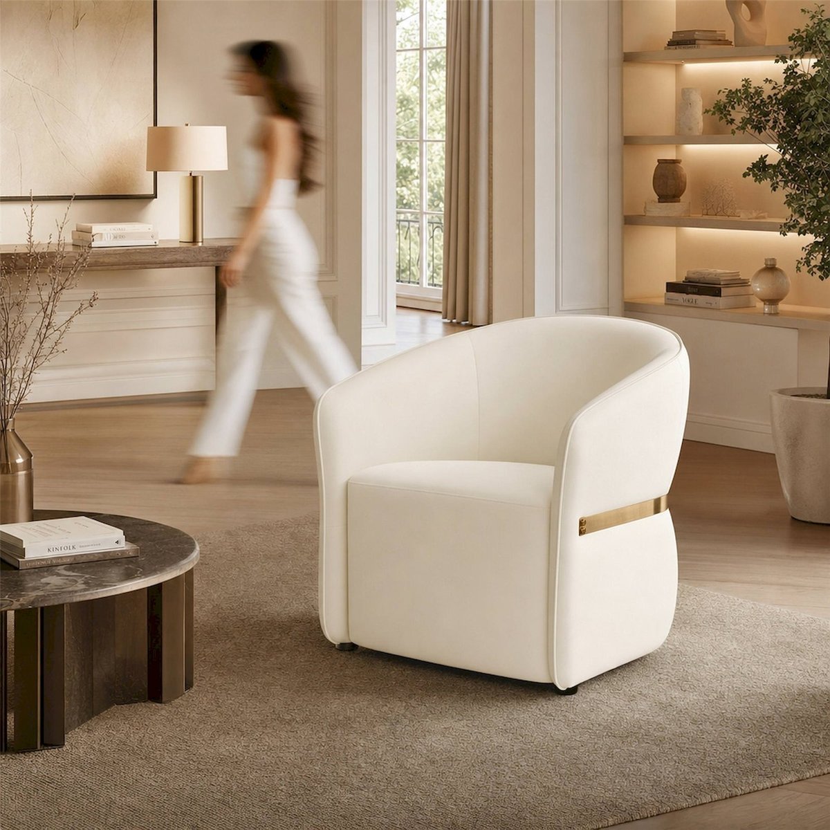 Fauteuil enveloppant détail métal MODERN blanc et or, RECOLLECTION
