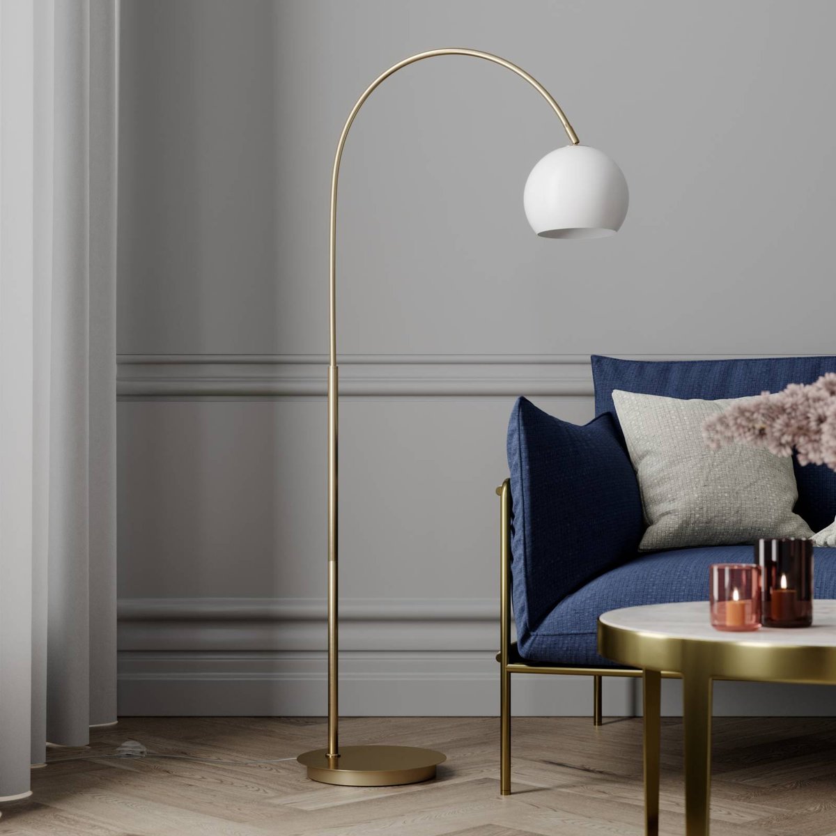 Lampadaire en verre moderne, Cynthia laiton mat, blanc opale, LINDBY