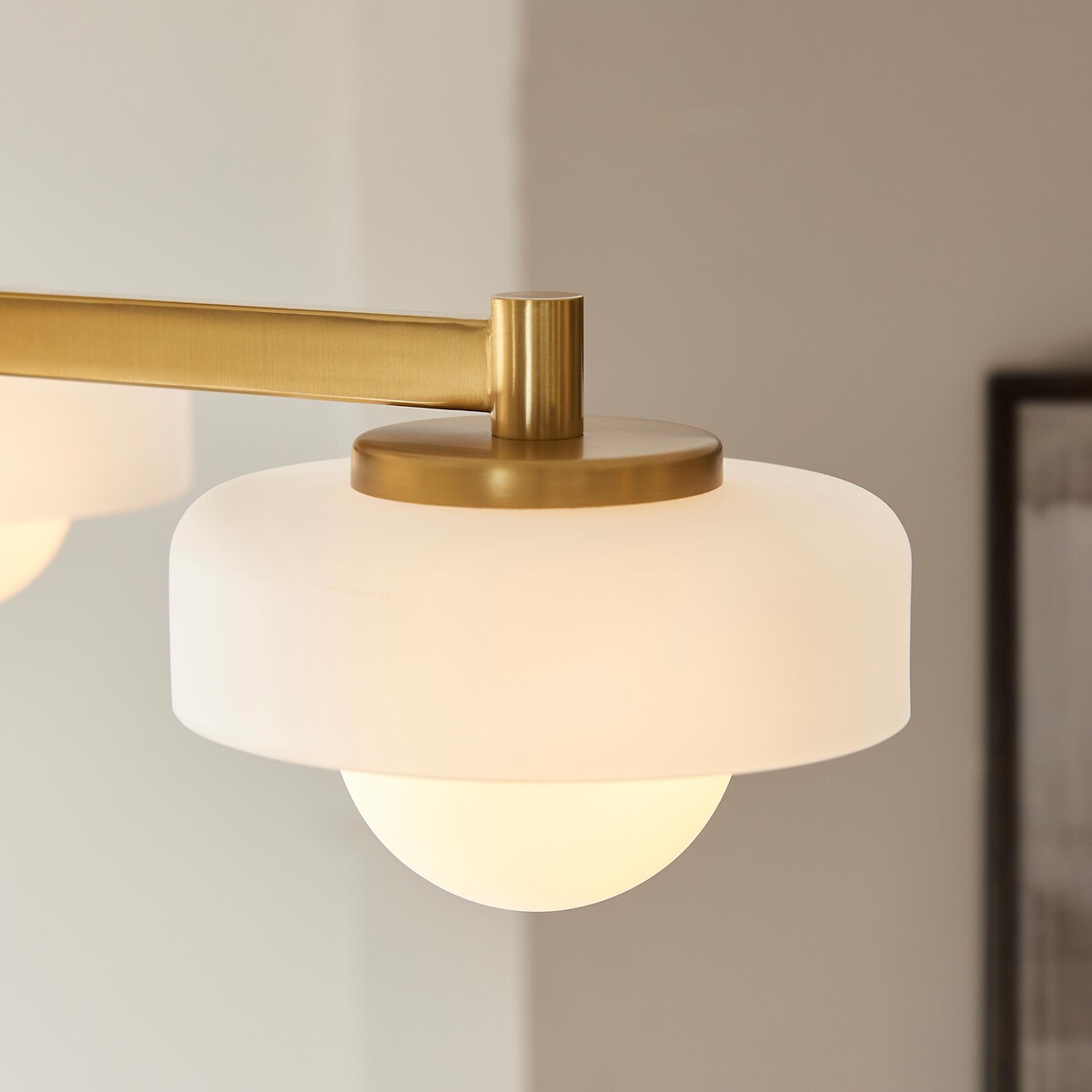 Bellamy 3-Light Opal Glass Ceiling Light brass, ÉDITÉ